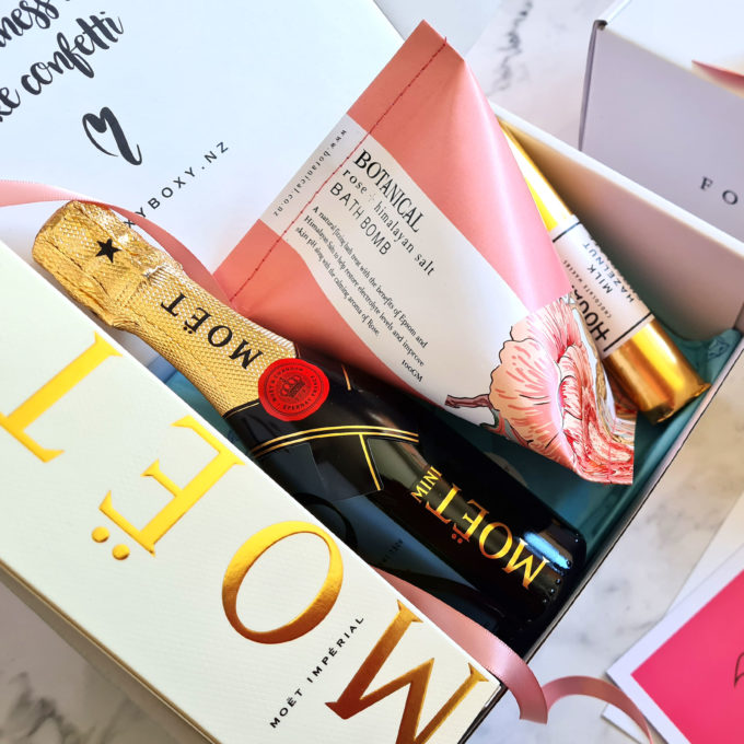 FOXY BOXY Olivia gift box, hampers for her NZ
