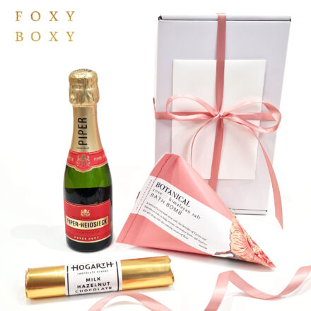 Olivia Gift Box By FOXY BOXY. Champagne, Craft Chocolate & Luxury Bath Bomb