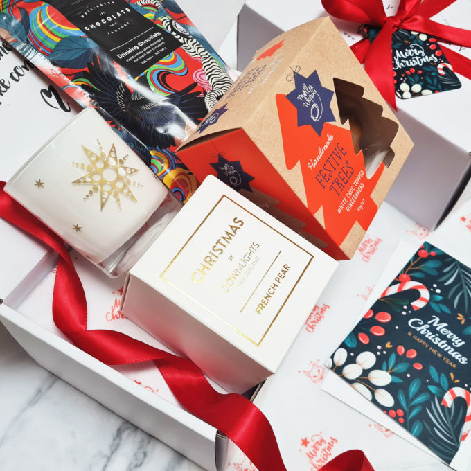 Christmas Spirit Gift Box by FOXY BOXY, featuring Xmas candle, gingerbread cookies and drinking chocolate
