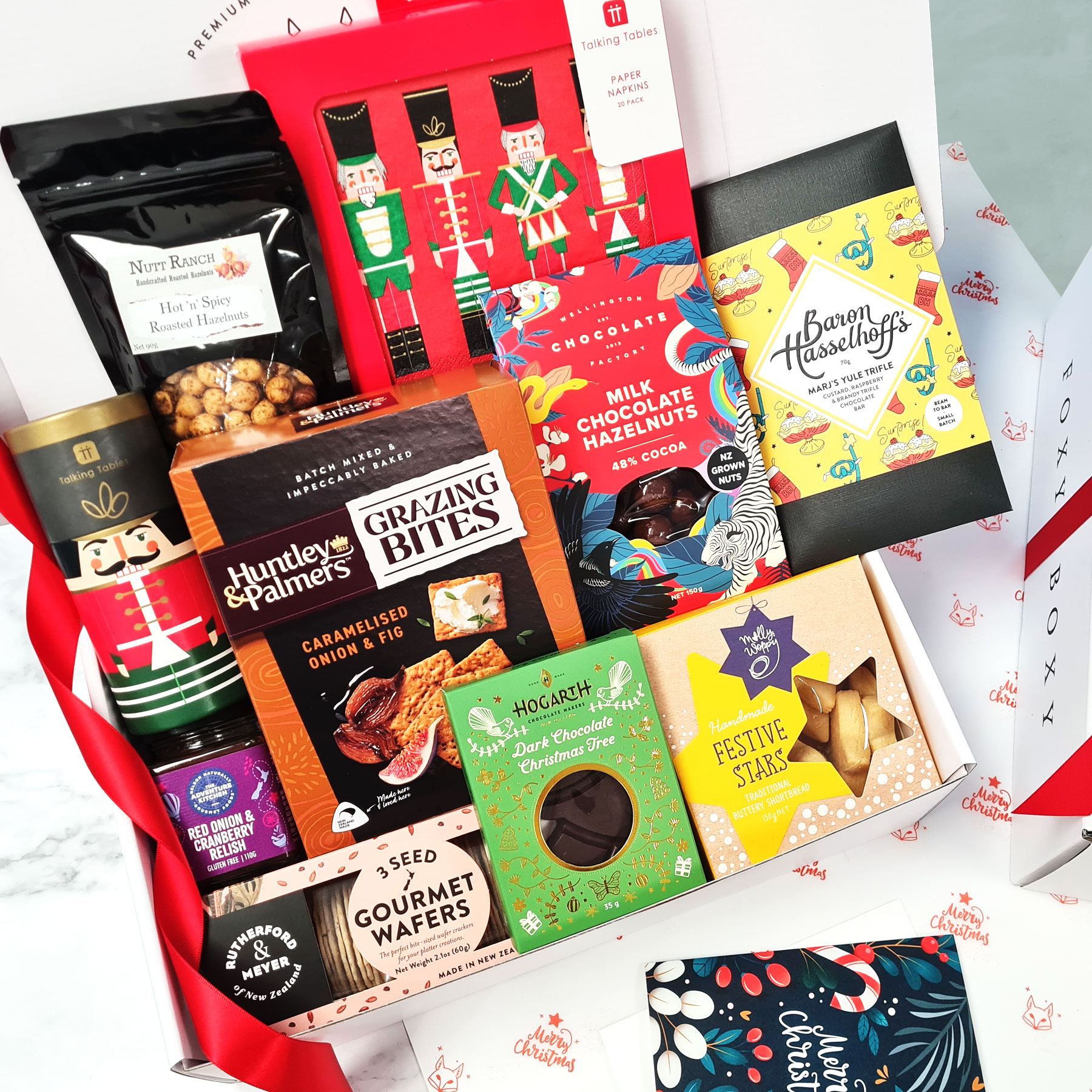 Merry-Gatherings-FOXY-BOXY-XMAS-gift-boxes-Christmas-hamper Merry Gatherings gift box by FOXY BOXY. A huge Christmas hamper, enough for a whole family. Delivered NZ-wide.