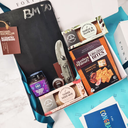Deluxe Cheeseboard Hamper